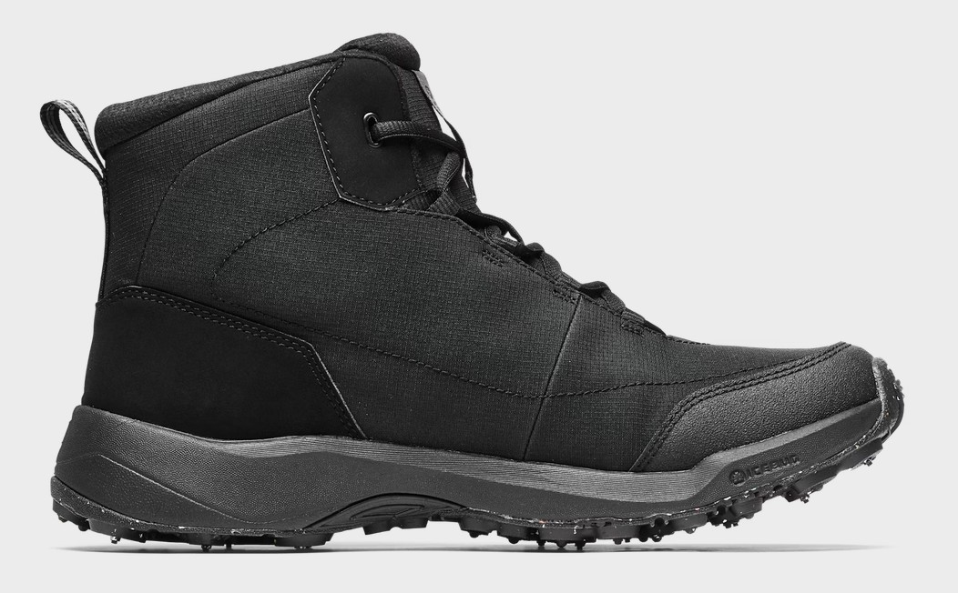 Nirak2 M Bugrip istuvuus miesten jalassa