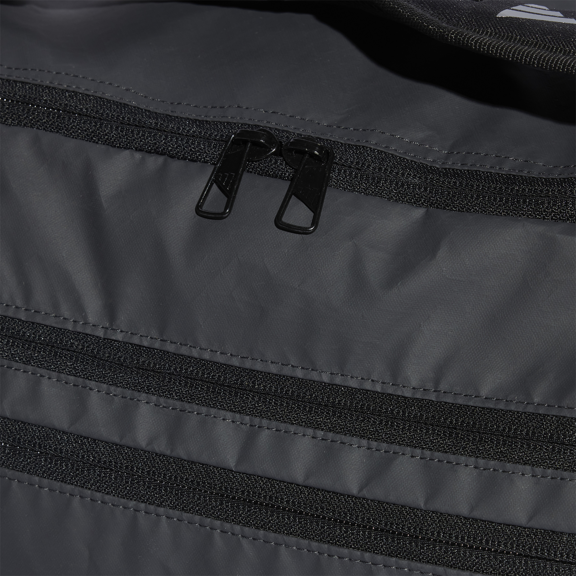 Adidas Hybrid Duffelbag - Image 3