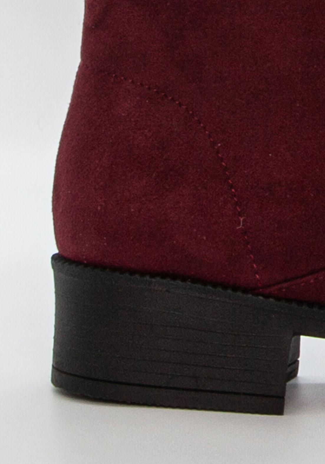 Duffy 9721317-21 saappaat lähikuvassa – laadukas viimeistely ja käytännöllinen tyyli